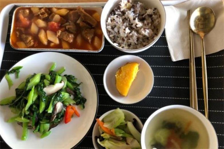 七吃三练